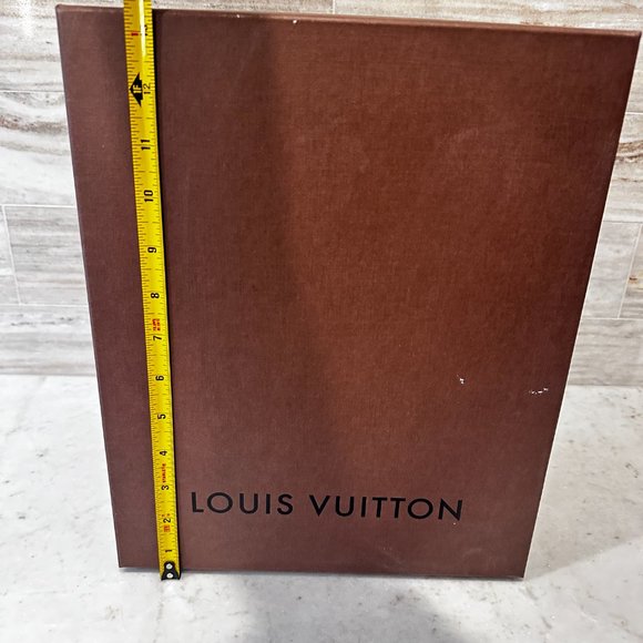 Louis Vuitton Purse Box - Picture 4 of 6